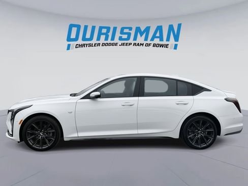 Used 2025 Cadillac CT5 Sport image 3