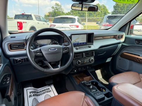 Used 2023 Ford Maverick Lariat w/ Lariat Luxury Package FWD image 18