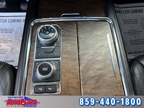 Used 2019 Ford Expedition Platinum AWD/4WD image 27