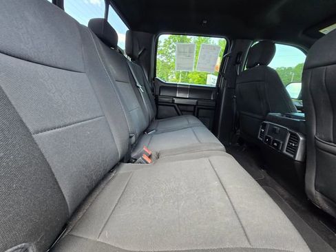 Used 2018 Ford F150 XLT w/ Equipment Group 302A Luxury AWD/4WD image 16