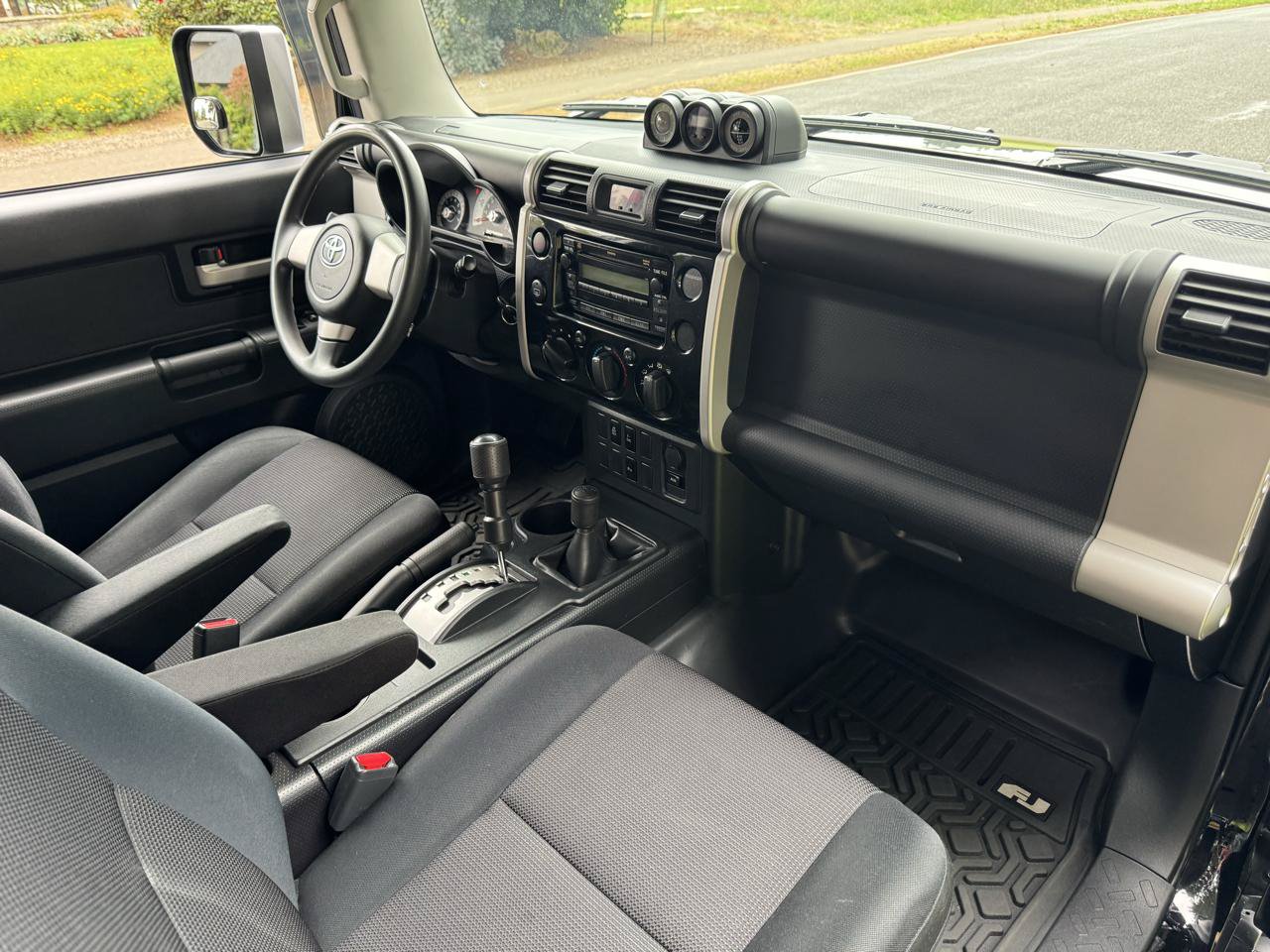 Used 2008 Toyota FJ Cruiser 4WD image 16