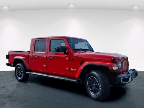 Used 2023 Jeep Gladiator Overland AWD/4WD image 5