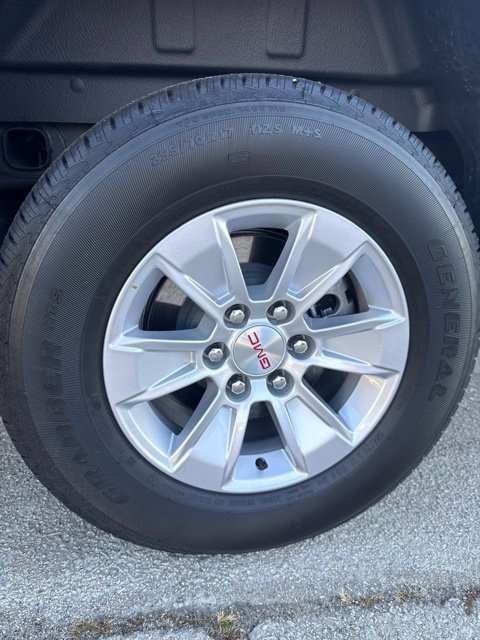 Used 2026 GMC Sierra 1500 Pro w/ Pro Value Package AWD/4WD image 12