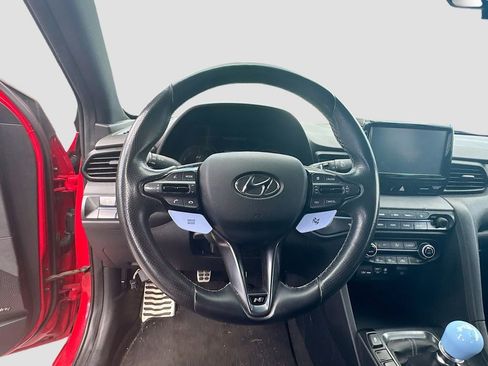 Used 2020 Hyundai Veloster N FWD image 11