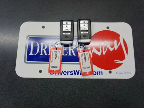 Used 2015 Acura TLX w/ Technology Package image 17