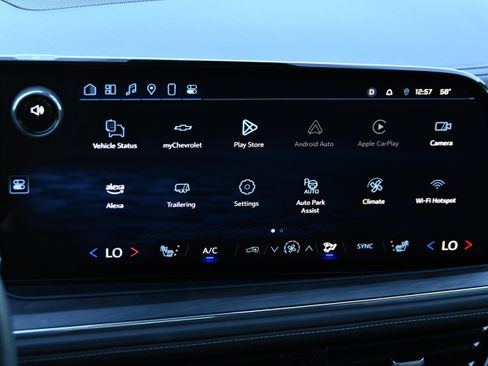 Used 2025 Chevrolet Tahoe LT w/ Comfort Package image 17