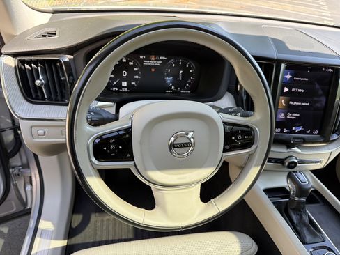 Certified 2021 Volvo XC60 T6 Inscription w/ Advanced Package AWD/4WD image 53