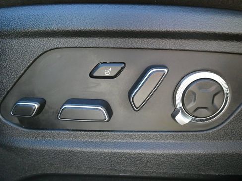 Used 2024 Hyundai Palisade Calligraphy image 33