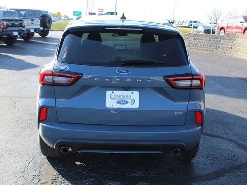 Used 2023 Ford Escape ST-Line w/ Equipment Group 301A image 4