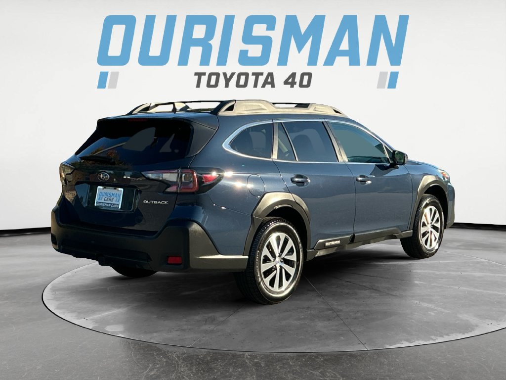 Used 2024 Subaru Outback Premium AWD/4WD image 7