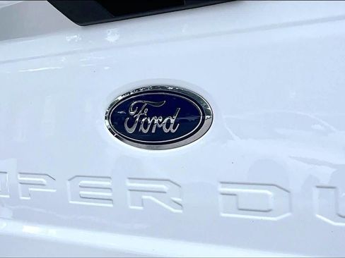Used 2025 Ford F250 XLT AWD/4WD image 10