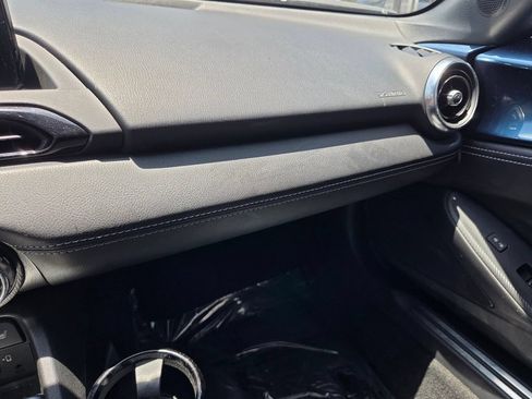 Used 2020 MAZDA MX-5 Miata Grand Touring RWD image 26