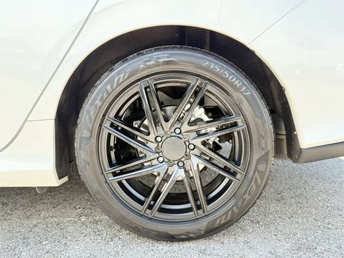 Used 2021 Honda Civic EX image 43