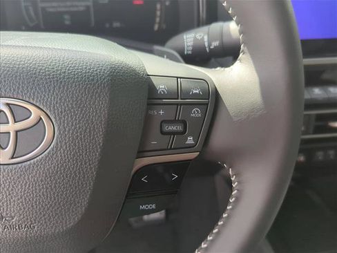 New 2026 Toyota Camry SE image 17