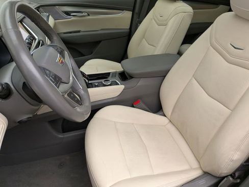 Certified 2023 Cadillac XT5 Premium Luxury w/ LPO, Floor Liner Package FWD image 21