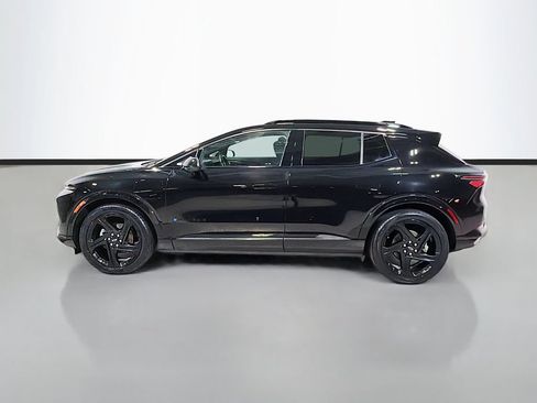 Used 2024 Chevrolet Equinox EV RS FWD image 2