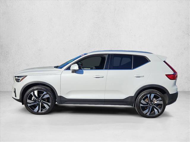 Used 2025 Volvo XC40 B5 Ultra w/ Climate Package AWD/4WD image 9