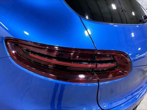 Used 2018 Porsche Macan GTS AWD/4WD image 32