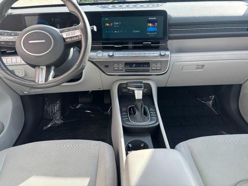 Used 2024 Hyundai Kona SEL AWD/4WD image 14