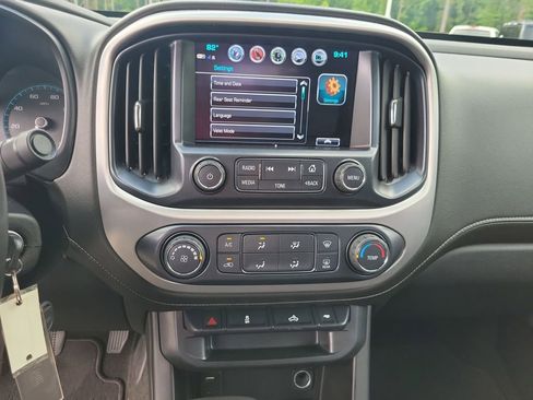 Used 2018 GMC Canyon SLE w/ Trailering Package RWD image 24