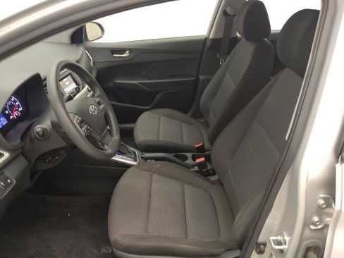 Used 2022 Hyundai Accent SE FWD image 17