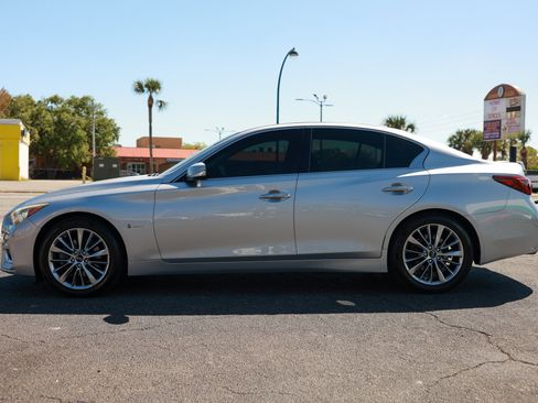 Used 2018 INFINITI Q50 Luxe image 4
