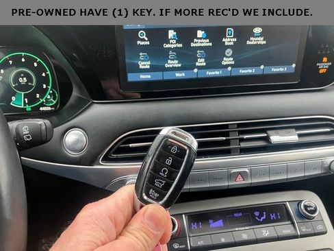 Used 2021 Hyundai Palisade Limited image 4