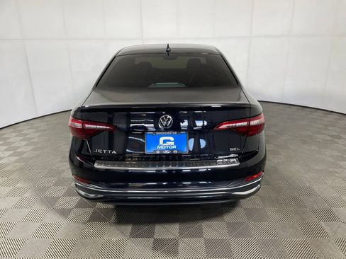 Certified 2023 Volkswagen Jetta SEL FWD image 6