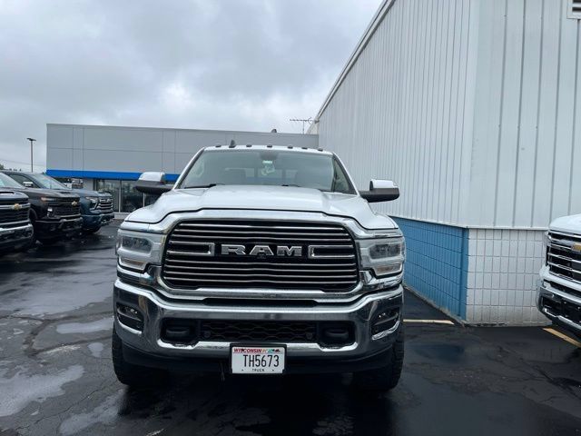 Used 2022 RAM 2500 Laramie AWD/4WD image 1