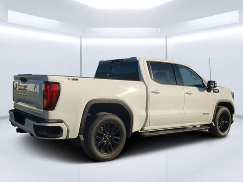 Used 2024 GMC Sierra 1500 Elevation w/ Elevation Premium Package AWD/4WD image 3