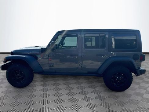 Used 2023 Jeep Wrangler Unlimited w/ Sun & Screen Package AWD/4WD image 9