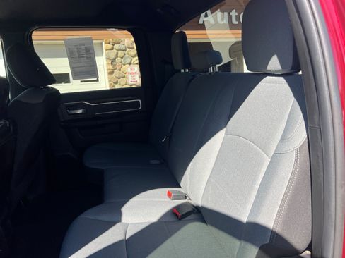 Used 2022 RAM 2500 Big Horn AWD/4WD image 10