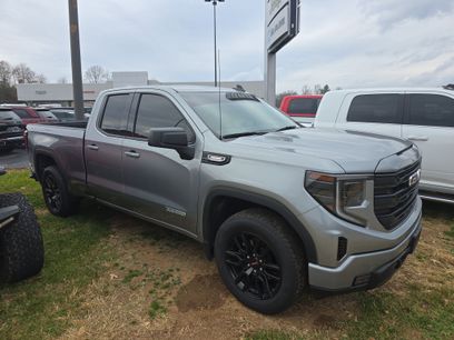 Used 2024 GMC Sierra 1500 Elevation