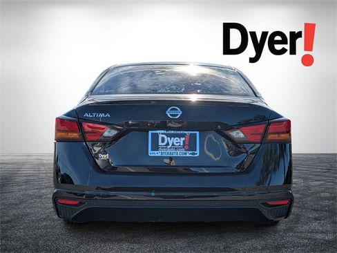 Used 2021 Nissan Altima 2.5 S image 6