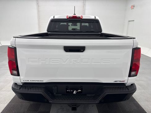 New 2026 Chevrolet Colorado ZR2 image 9