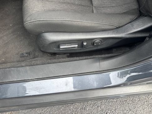 Used 2024 Honda Accord EX image 13