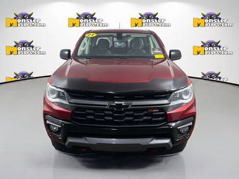 Used 2021 Chevrolet Colorado Z71 AWD/4WD image 2