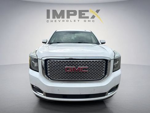 Used 2017 GMC Yukon XL Denali w/ Open Road Package AWD/4WD image 7