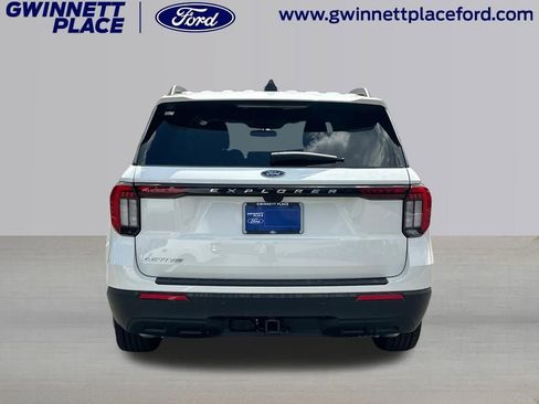 New 2026 Ford Explorer Active image 36