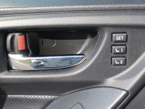 Used 2017 Subaru Forester 2.5i Touring image 22