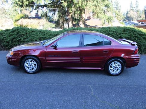 Used 2002 Pontiac Grand Am SE image 12
