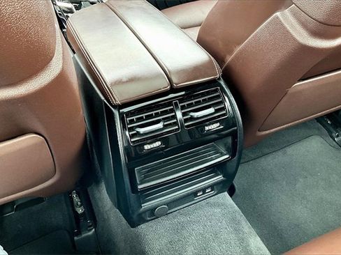 Used 2022 BMW M550i xDrive w/ Shadowloine Package image 25