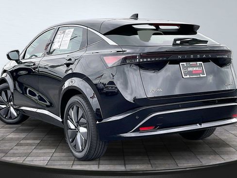 Certified 2023 Nissan Ariya FWD image 3