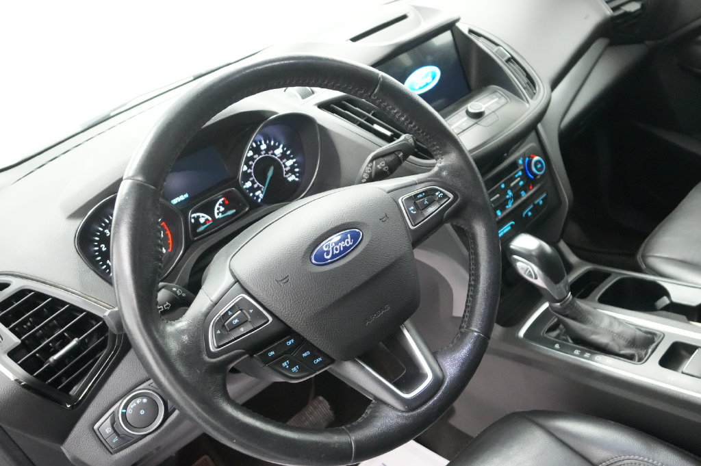 Used 2018 Ford Escape SEL AWD/4WD image 12
