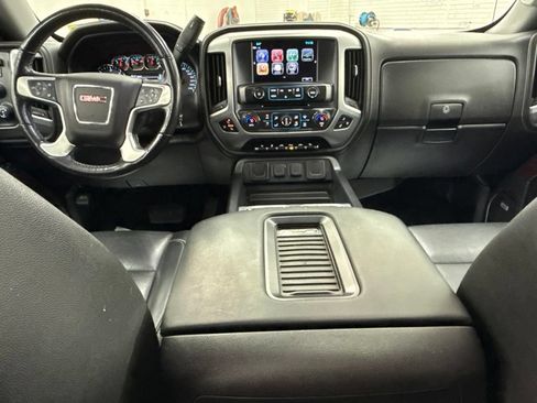 Used 2018 GMC Sierra 1500 SLT AWD/4WD image 18