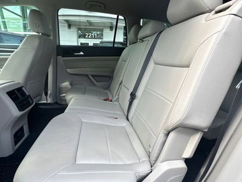 Used 2021 Volkswagen Atlas SE AWD/4WD image 17