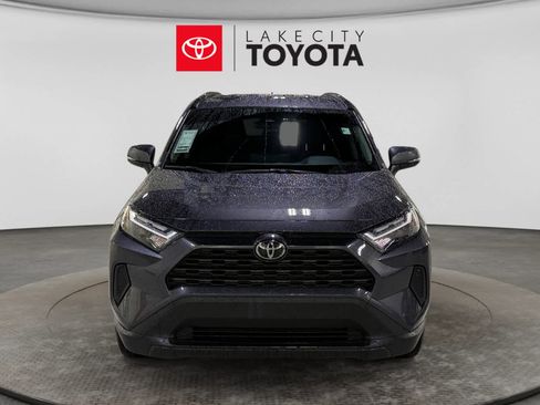 Used 2025 Toyota RAV4 XLE AWD/4WD image 13