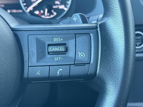 Certified 2024 Nissan Pathfinder S FWD image 29