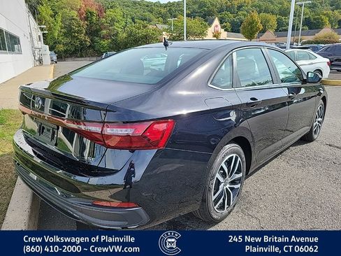 New 2026 Volkswagen Jetta SE image 25