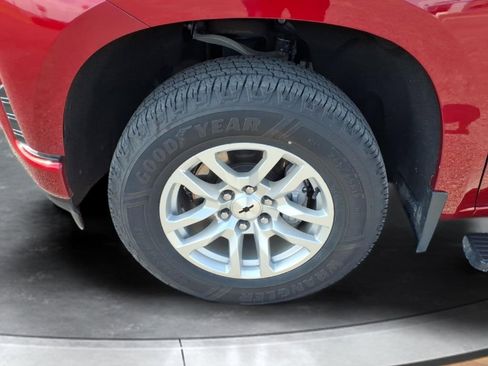Certified 2022 Chevrolet Silverado 1500 RST AWD/4WD image 11
